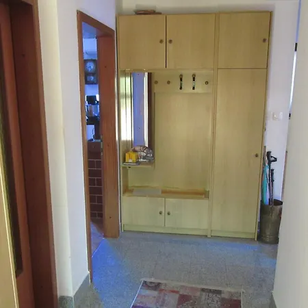 With Parking Space Losinj, Losinj - 27995 Apartmán *